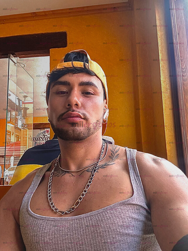 FOTOS DE MCACHO CALIENTE DE VERGA GRUESA MUY COMPLACIENTE