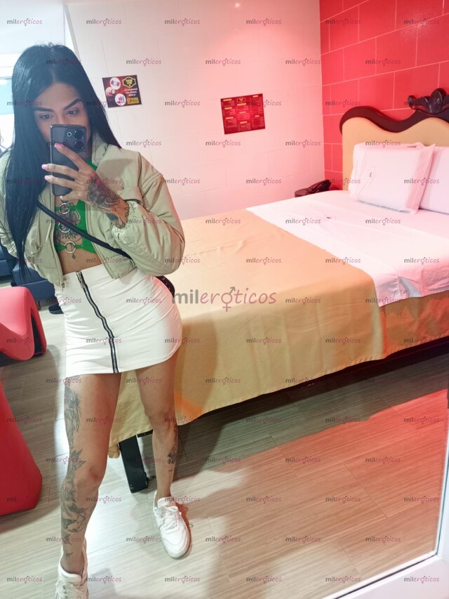 FOTOS DE SOLITA EN CASA LLEGAME Y TE LA MAMO MUY RICO