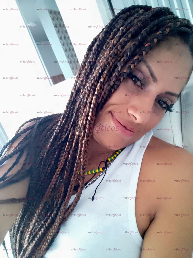 FOTOS DE ARDIENTE Y COMPLACIENTE.... CON MUCHAS FANTACIAS HASTA LLEGAR AL ÉXTASIS