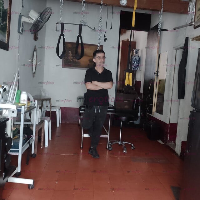 FOTOS DE MASAJES Y MASAJISTA MASCULINO PASIVO PARA HOMBRES MASCULINOS ACTIVOS EN MEDELLIN