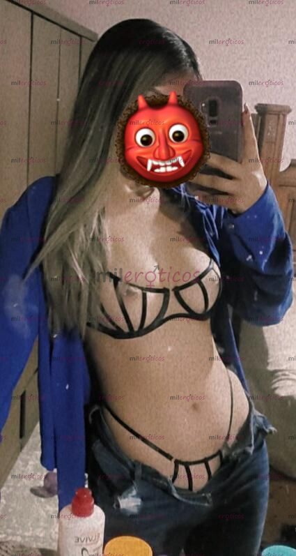 FOTOS DE ARI FLAQUITA DISPUESTA A CUMPLIR TODAS TUS FANTASÍAS