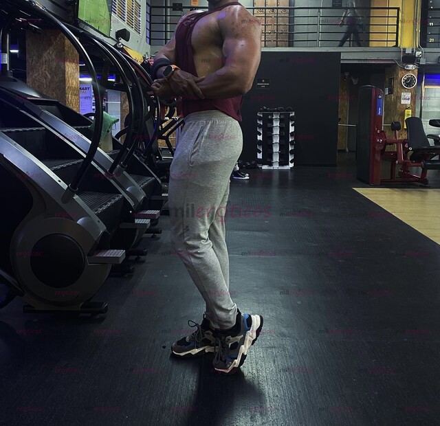 FOTOS DE VERGON MUSCULOSO , EL EXTASIS QUE ESTÁS BUSCANDO A DOMICILIO