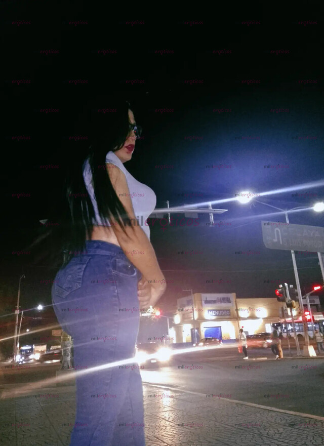 FOTOS DE CHICA PITONA LECHUDA........................