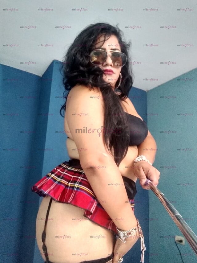 FOTOS DE LA PERRITA CACHONDA VEN A ECHARME TU LECHE PAPI