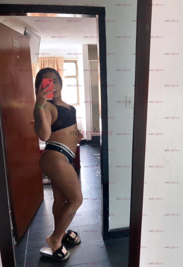 FOTOS DE LUJURIOS. Y CALIENTE EVELYN VEN Y TENGAMOS SEXO