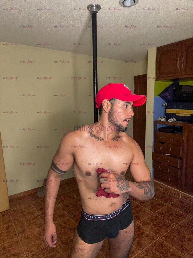 FOTOS DE CHICO GUAPO VERGON NALGÓN PARA SEXO A TOPE