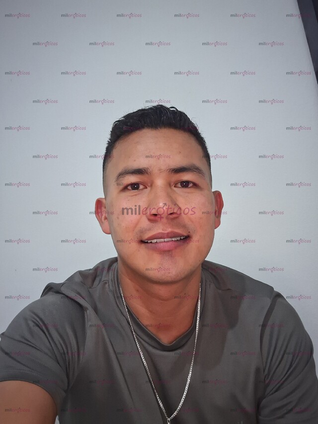 FOTOS DE OFREZCO SERVICIOS SEXULAES ESCRIBEME Y CUADRAMOS SOY PASIVO