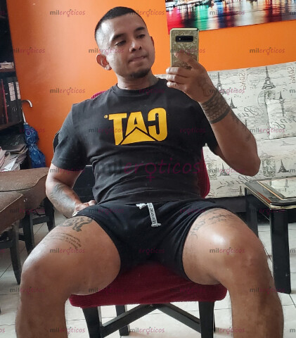 FOTOS DE CHACAL SUPER DOTADO PUEDO COJERTE POR HORAS SIN PARAR