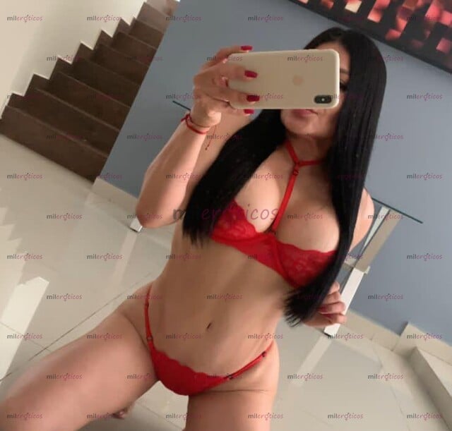 FOTOS DE MAR JOVENCITA, APRETADITA MUY NALGONA SÚPER GUSTOSA DE DARTE Y QUE ME DES SEXO!!