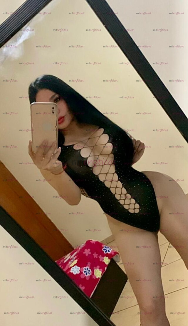 FOTOS DE TENGO UNAS NALGUITAS DELICIOSAS,ME MOJO DELICIOSO TE APRIETO TU VERGA MUY DURO!!