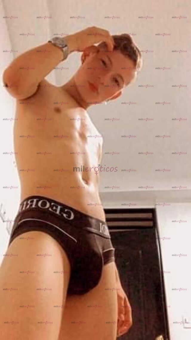 FOTOS DE HOLA SOY CRIS CHICO DE PASO POR CIUDAD 20 CM DE PLACER