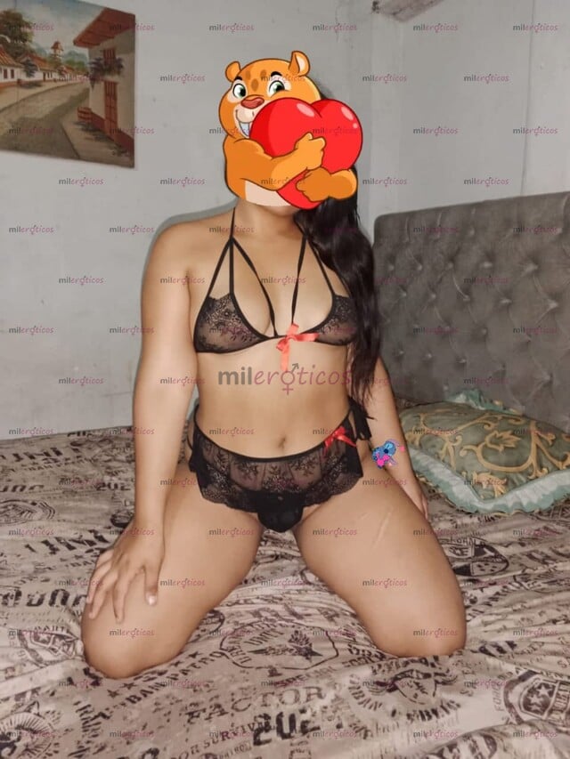 FOTOS DE VANESSA HERMOSA CHICA CULONA CABELLO LARGO MUY FOGOSA Y COMPLACIENTE
