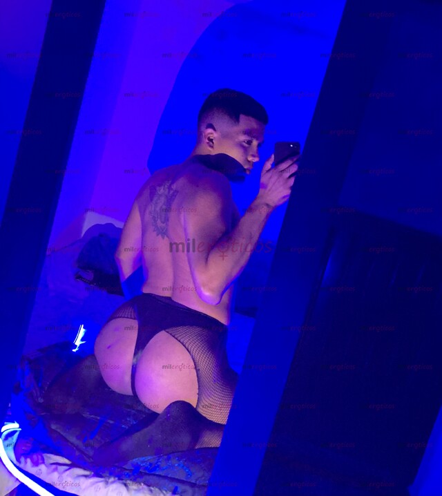 FOTOS DE INTER MORENO TATUADO NALGON DISPONIBLE 24 7