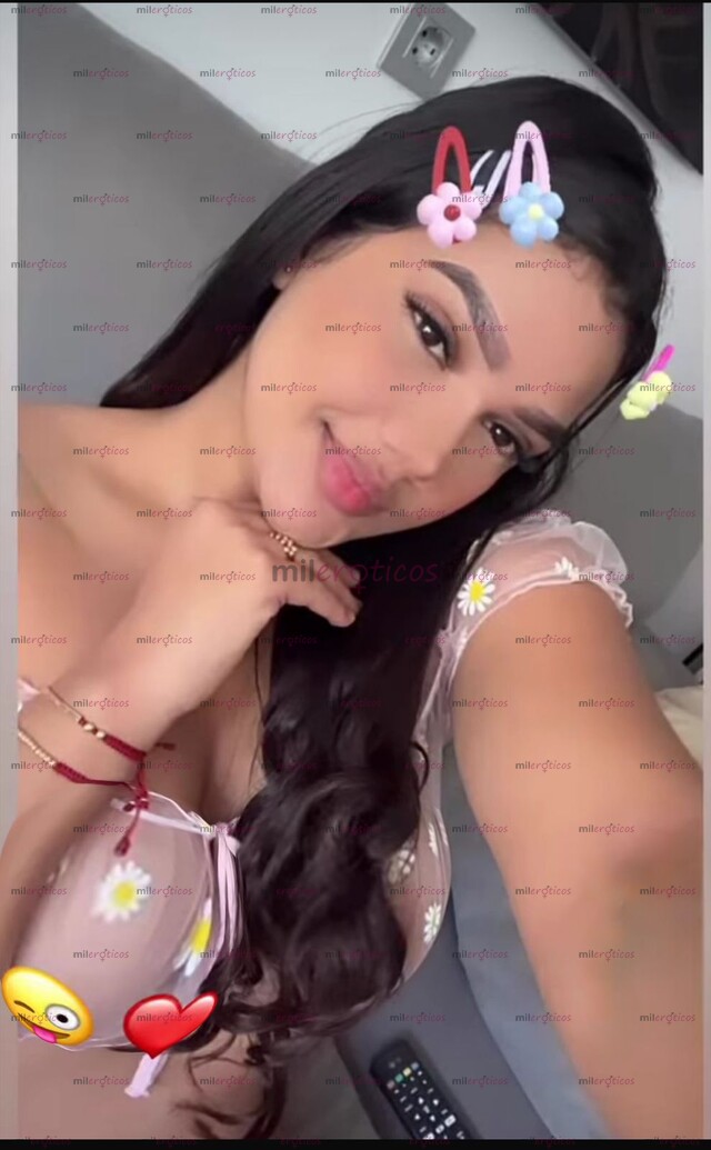 FOTOS DE TETONA,APRETADITA CON U CULO RIQUISMO CONOCEME