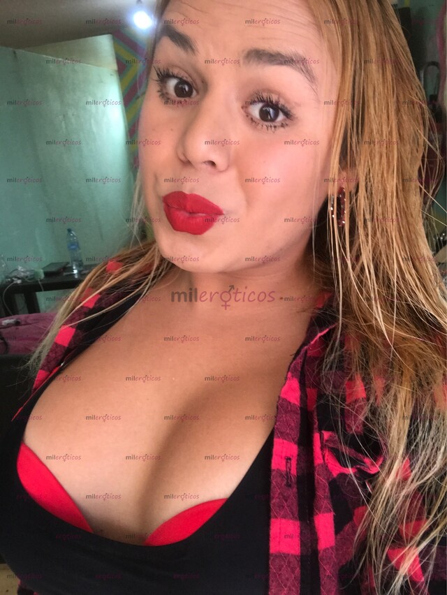 FOTOS DE SOLO LOS SOLVENTES ADQUIEREN MIS VIDEOS XX$300,RUBIA TETONA SEXY,DESESTRÉSATE.