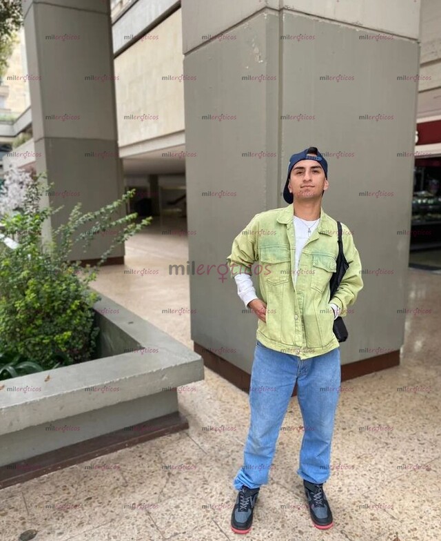 FOTOS DE JOVEN DISCRETO VERSATIL, MORBOSO Y FETICHISTA. PASEMOS UN RATO AGRADABLE