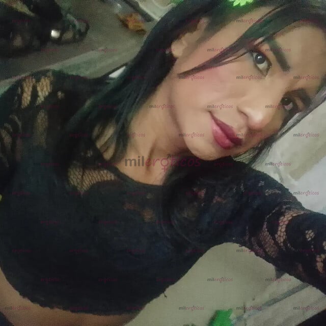 FOTOS DE MORBOSA COMPLACIENTE Y DESCOMPLICADA CON GANAS DE CALENTARTE
