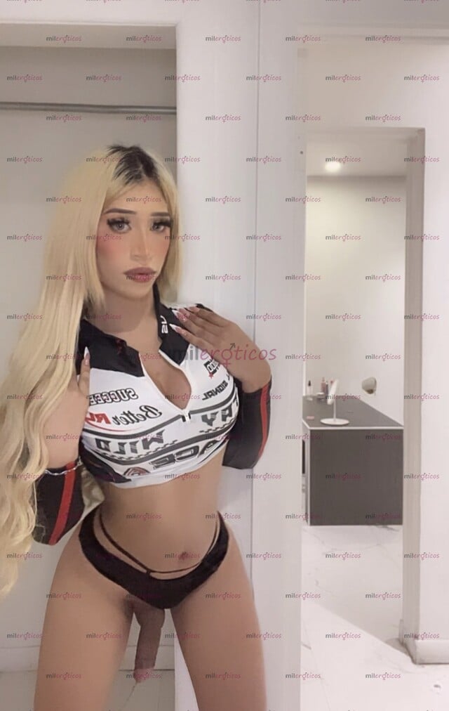 FOTOS DE CON 20 CM ENTRE LAS PIERNAS VEN PARA QUE TE COMAS MI LECHE O YO LA TULLA