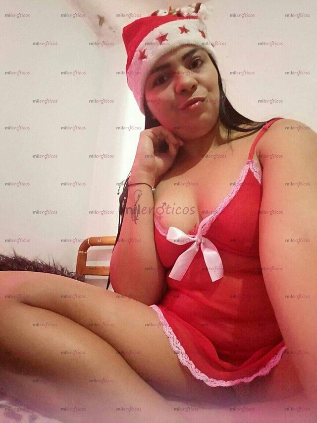 FOTOS DE HOLA SOY EMY SOY UNA GORDITA CALIENTE DISPUESTA A COMPLACERTE