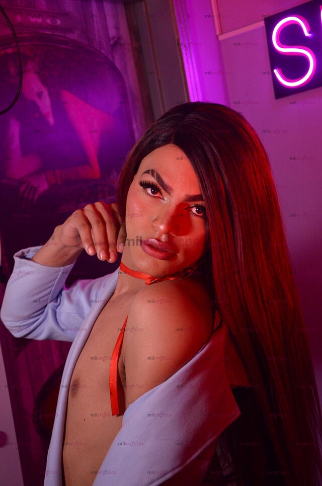 FOTOS DE HOLA, LUNA DE 19 AÑOS DE EDAD, SOY UNA TRANS INDEPENDIENTE