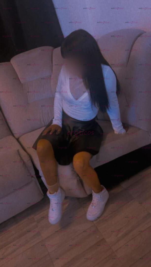 FOTOS DE MUEVO LAS CADERAS COMO REYNA SIENTE COMO REBOTAN MIS NALGAS COMO DIOSA MI AMOR