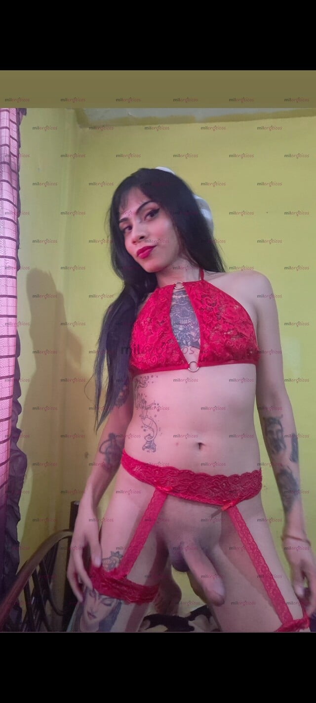 FOTOS DE NICOLE NINFOMANA FLAQUITA Y FEMENINA AMBOS ROLES