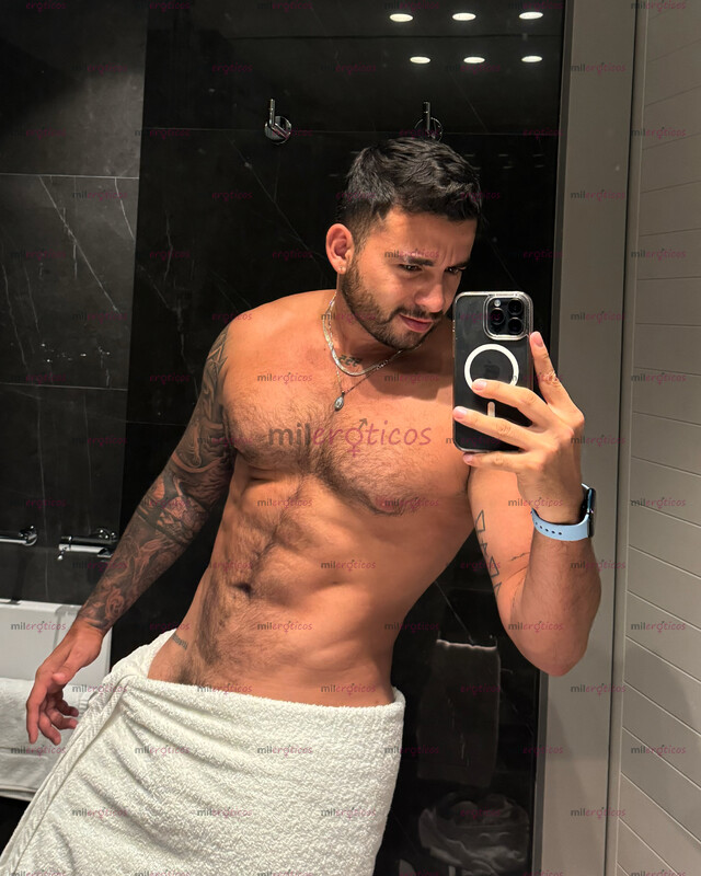 FOTOS DE JOVEN TATUADO INTER CALIENTE DISPUESTO PARA COMPLACERTE