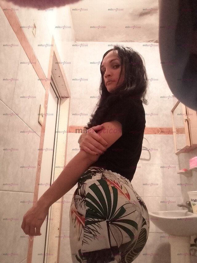 FOTOS DE KARLA JOVEN INTERACTIVA MUY FUNCIONAL CULOTE ASEGURADO