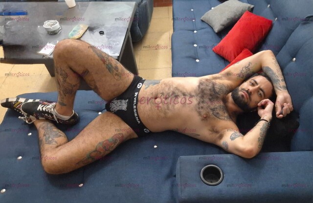 FOTOS DE MACHO PELUDO , LOBO , GUAPO, BARBÓN, INTER