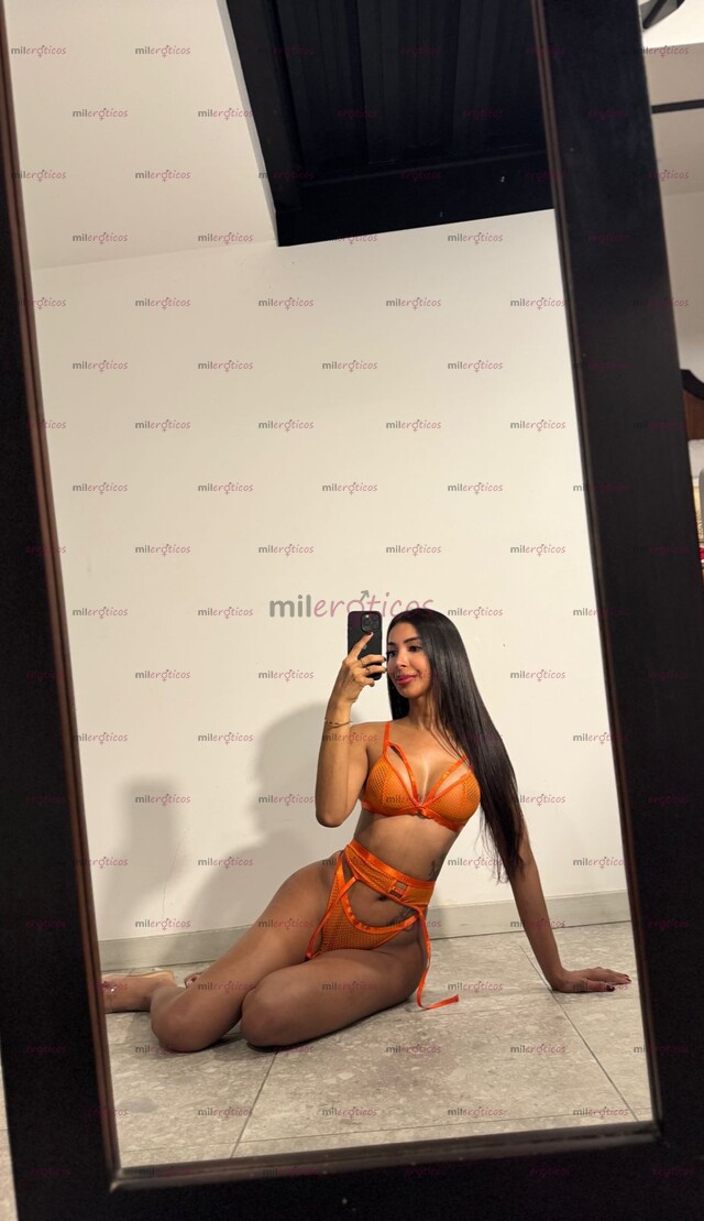 FOTOS DE POCOS DÍAS GABY HERMOSA MORENA CUERPO DE IMPACTO. MUY COMPLACIENTE