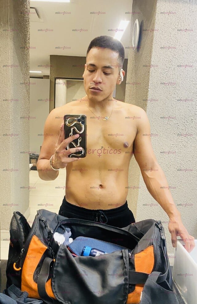 FOTOS DE MASAJISTA PROFESIONAL, 28AÑOS, NORTEÑO, 20CM