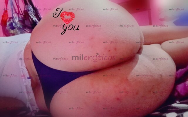 FOTOS DE FANNY, CON PIERNAS SUCULENTAS OLIENDO DELICIOSO