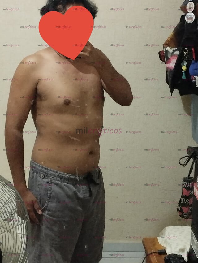 FOTOS DE SI LO QUE QUIERES ES UN MOMENTO DE SEXO, YO SOY EL INDICADO PARA TÍ