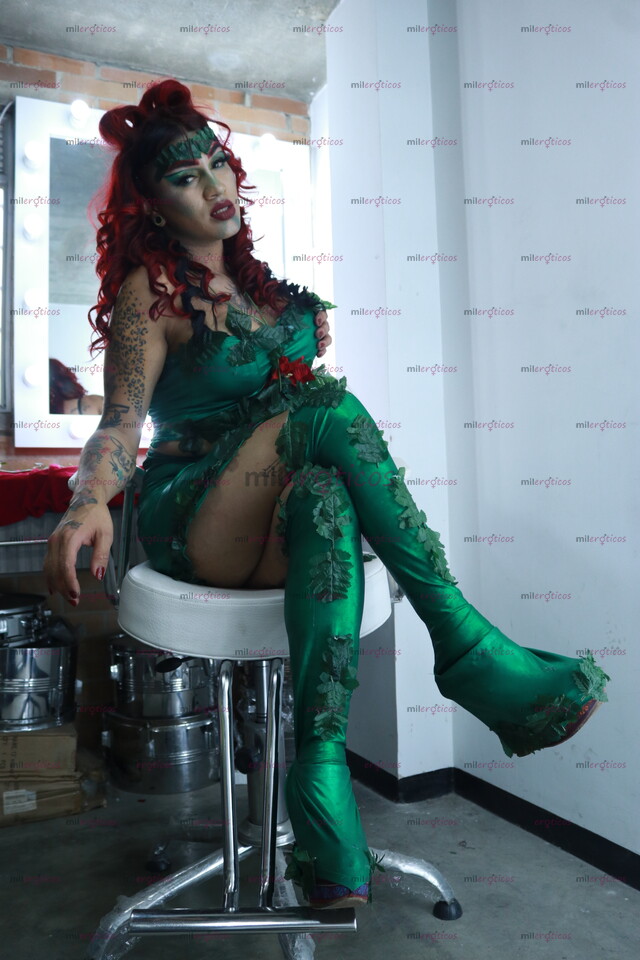 FOTOS DE PELI ROJA SEXY CANDENTE DISPUESTA A COMPLACERTE