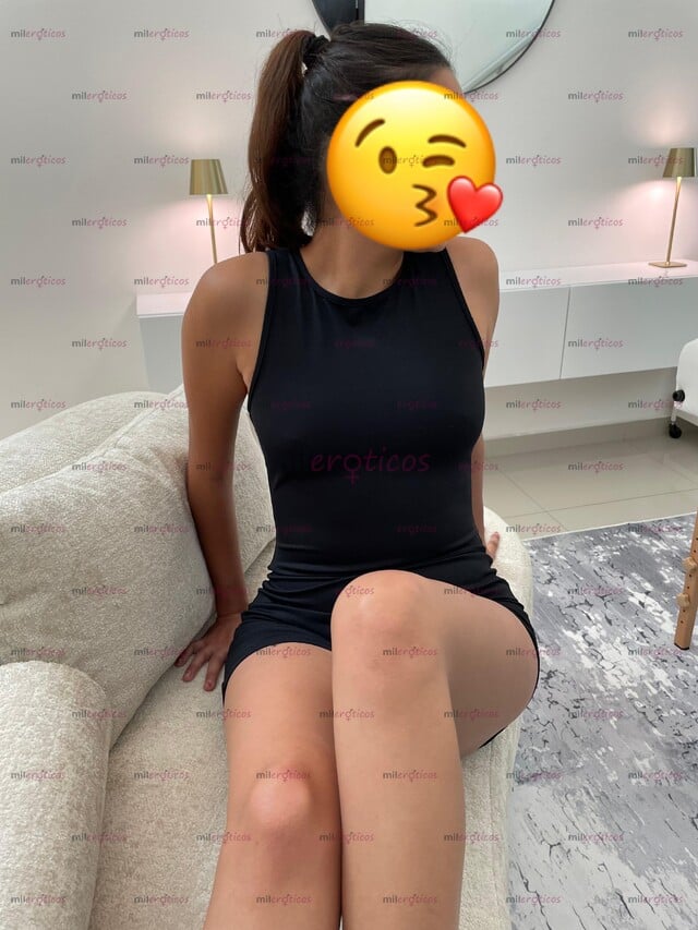 FOTOS DE DISFRUTA DE UN MASAJE PROFESIONAL CON UN DELICIOSO FIN PARA LIBERAR TU ESTRÉS