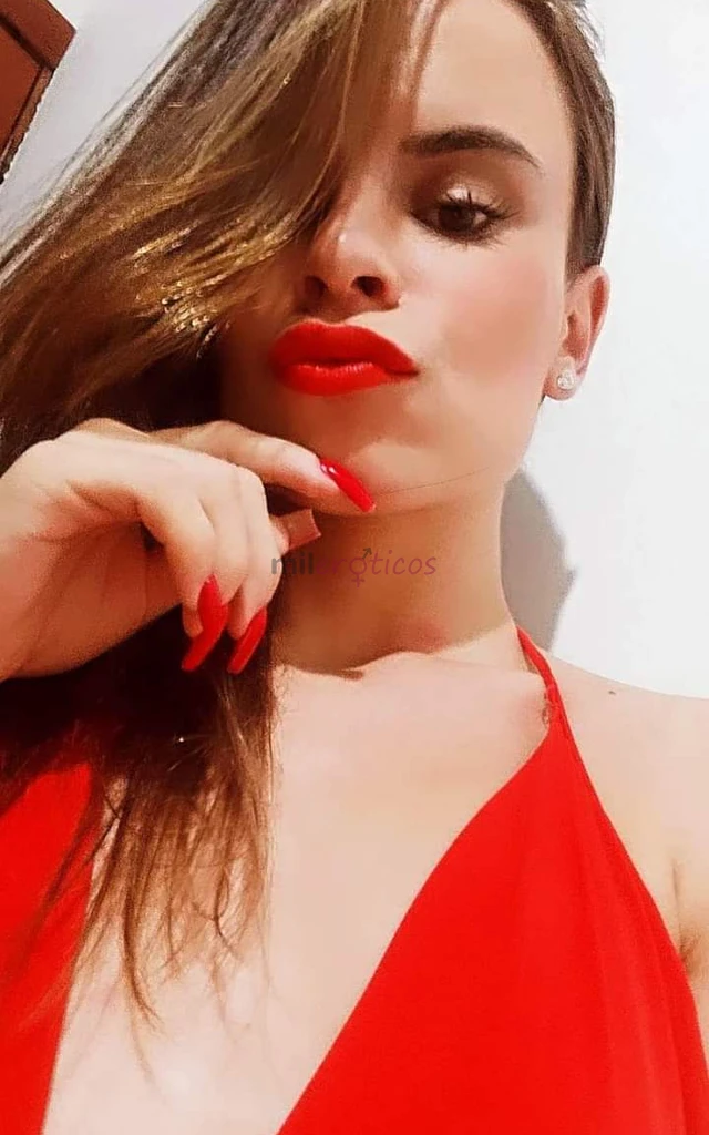 Ola me chamo tiffany hill sou de porto alegre rs regiao zona leste da cidade adoro mimos sou dotada versatil tambem para mais informacoes por gentilez...