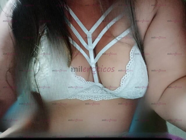 FOTOS DE HOLA AMORES GORDITA CALIENTE Y RIKA PARA TI CON GUSTO DE COMPLACERTE AMORES MÍOS