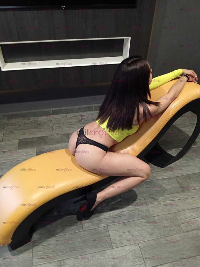 FOTOS DE LUNA CHAPARRITA ELEGANTE LIMPIAR Y COMPLACIENTE