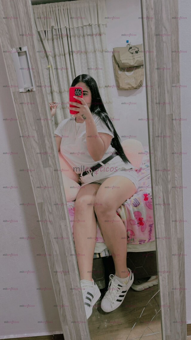 FOTOS DE HOLA SOY ESTEFANI HERMOSA CHICA PARA CUMPLIR TODA TU FANTASÍAS VIRTUALES
