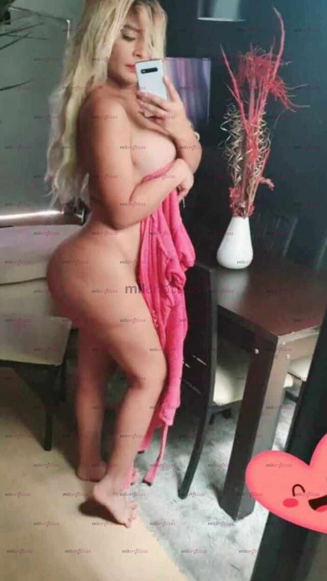 FOTOS DE SEXI RUBIA EXPERTA EN PRIMERIZOS CON UNA GRAN SORPRESA.