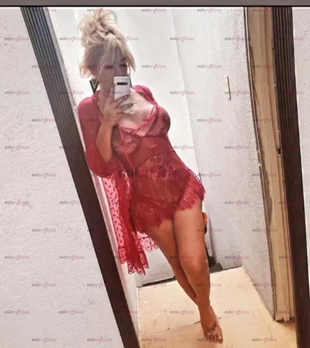 FOTOS DE SEXI RUBIA EXPERTA EN PRIMERIZOS CON UNA GRAN SORPRESA.