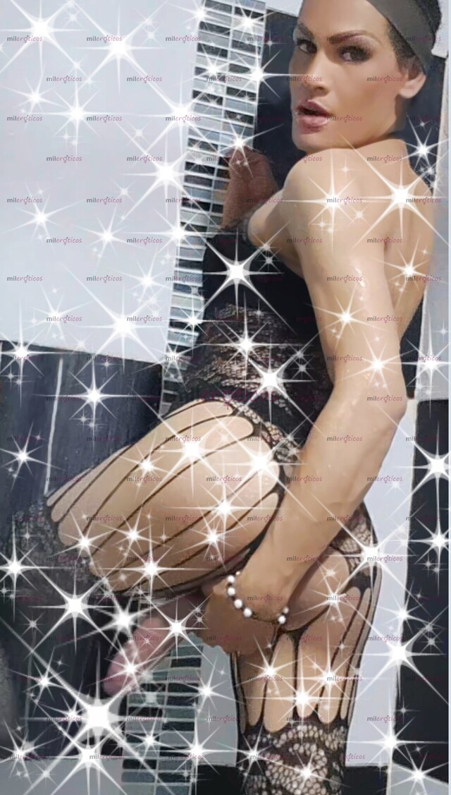 FOTOS DE TRANS VERSATIL COMPLACIENTE. 20CM DE PLACER Y UN CULITO AGUANTADOR!!