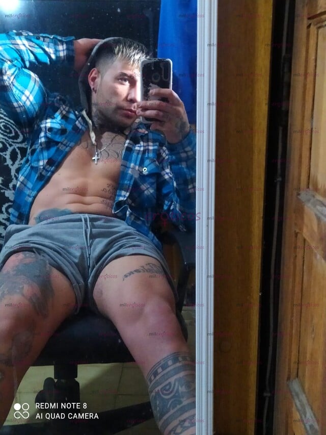 FOTOS DE URUGUAYO EN MÉXICO DISPUESTO A COMPLACER DAMAS, ENTRENADOR DE GYM DOTADO