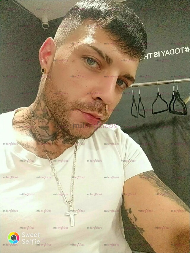 FOTOS DE URUGUAYO EN MÉXICO DISPUESTO A COMPLACER DAMAS, ENTRENADOR DE GYM DOTADO