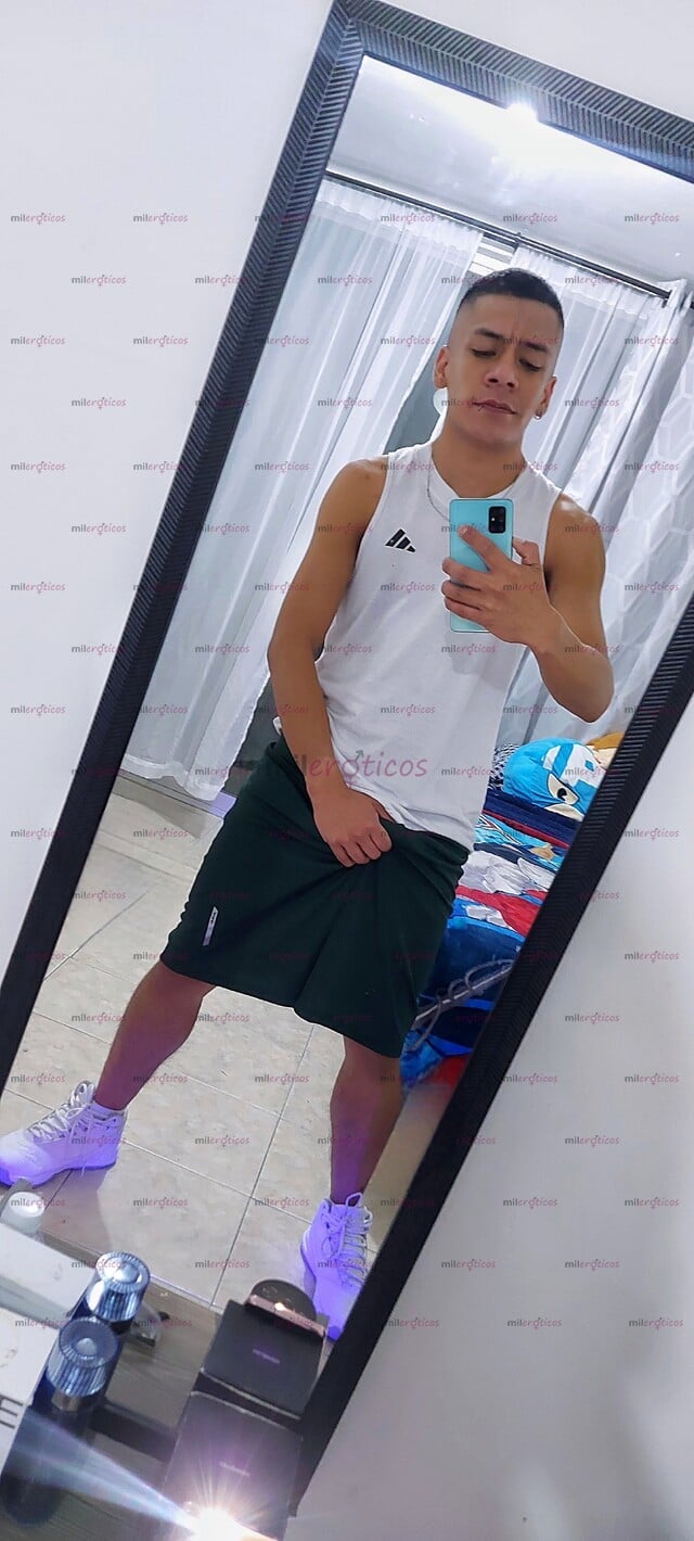 FOTOS DE JAIR VATO CHACALÓN OFREZCO SERVICIO DE ESCORT Y COMPAÑÍA
