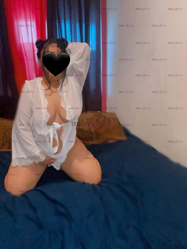 FOTOS DE STEFANNY UNA LINDA CHICA DE LINDAS CURVAS MUY LINDA Y SEXY LISTA PARA PASARLA D