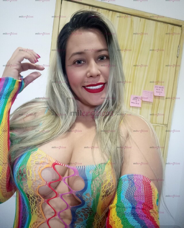 FOTOS DE VETERANA DE LUJO, EXCITANTE,TETONA, VAGINA CARNOSA!!!!!!