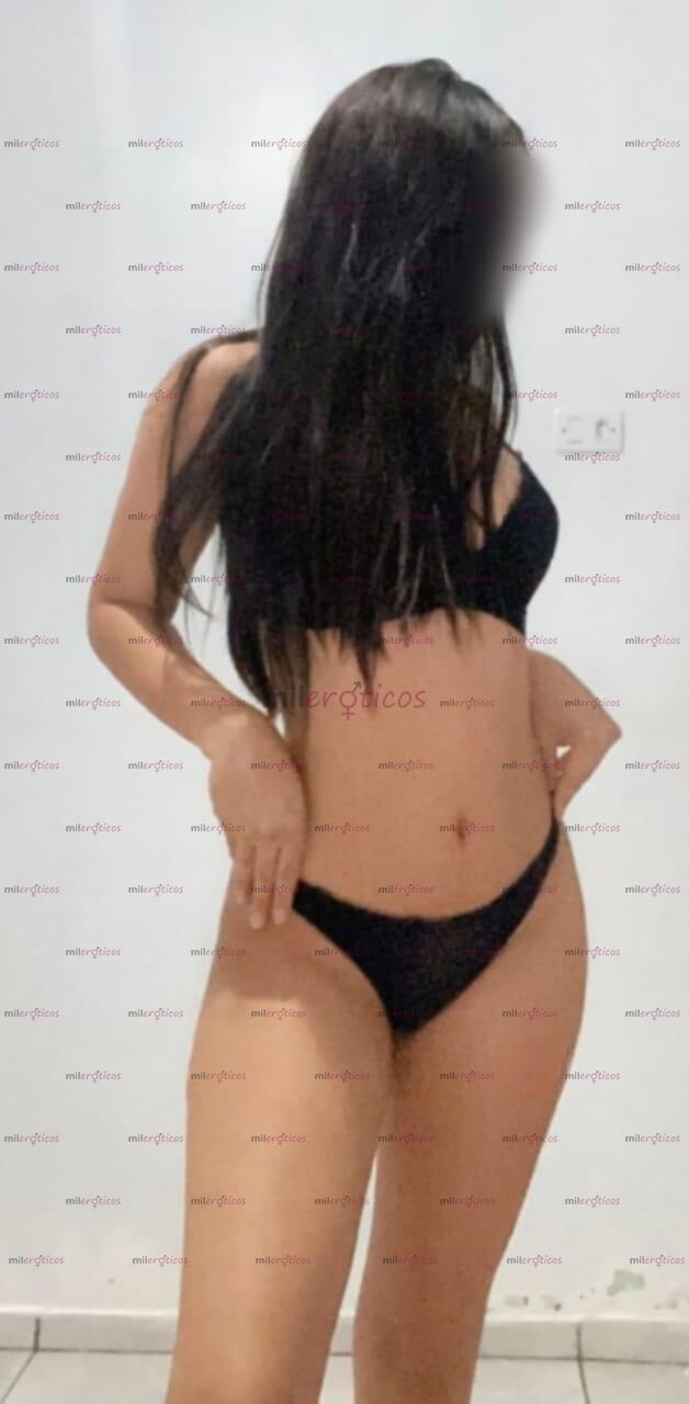 FOTOS DE CULONSITA RICA MIRAME Y TOCAME MIENTRAS ME DESNUDO PARA TI SUPER COMPLACIENTE