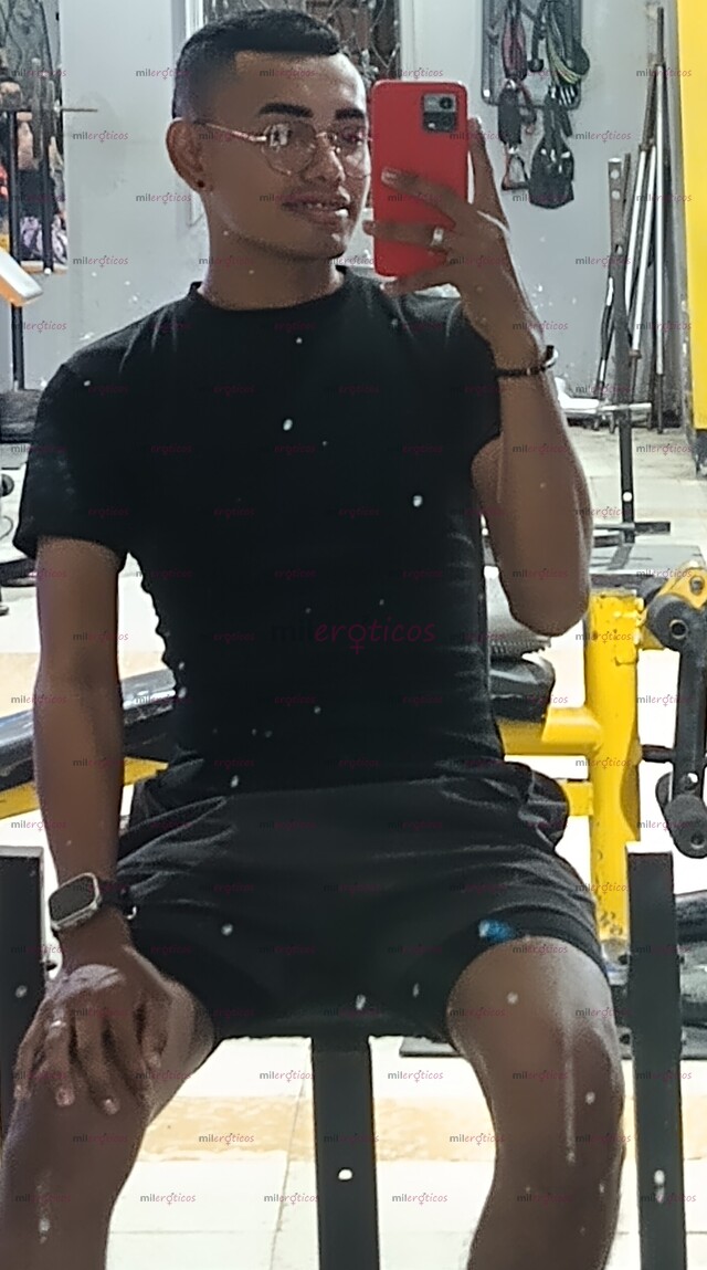 FOTOS DE MORENAZO EXTRAVERGON COMPLACIENTE 19 CM LECHERO MORBOSO