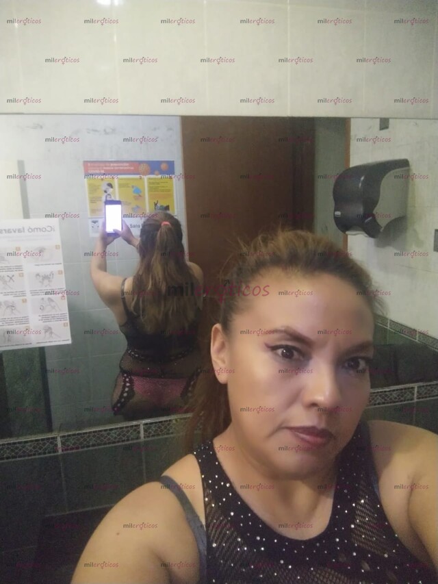 FOTOS DE ACRIS PONO EN BUSCA DE UNA BUENA POLLO GRANDE